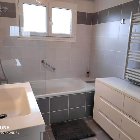 De 2 Chambres Avec Jardin Clos Et Wifi A A 4 Km De La * Médis