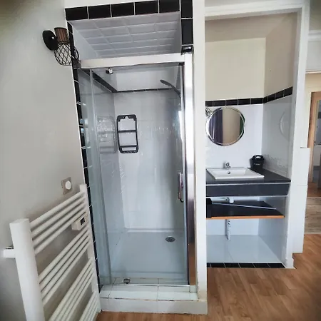 De 2 Chambres Avec Jardin Clos Et Wifi A A 4 Km De La * Médis
