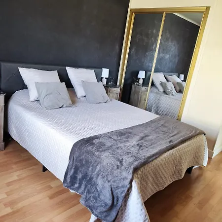 De 2 Chambres Avec Jardin Clos Et Wifi A A 4 Km De La * Médis
